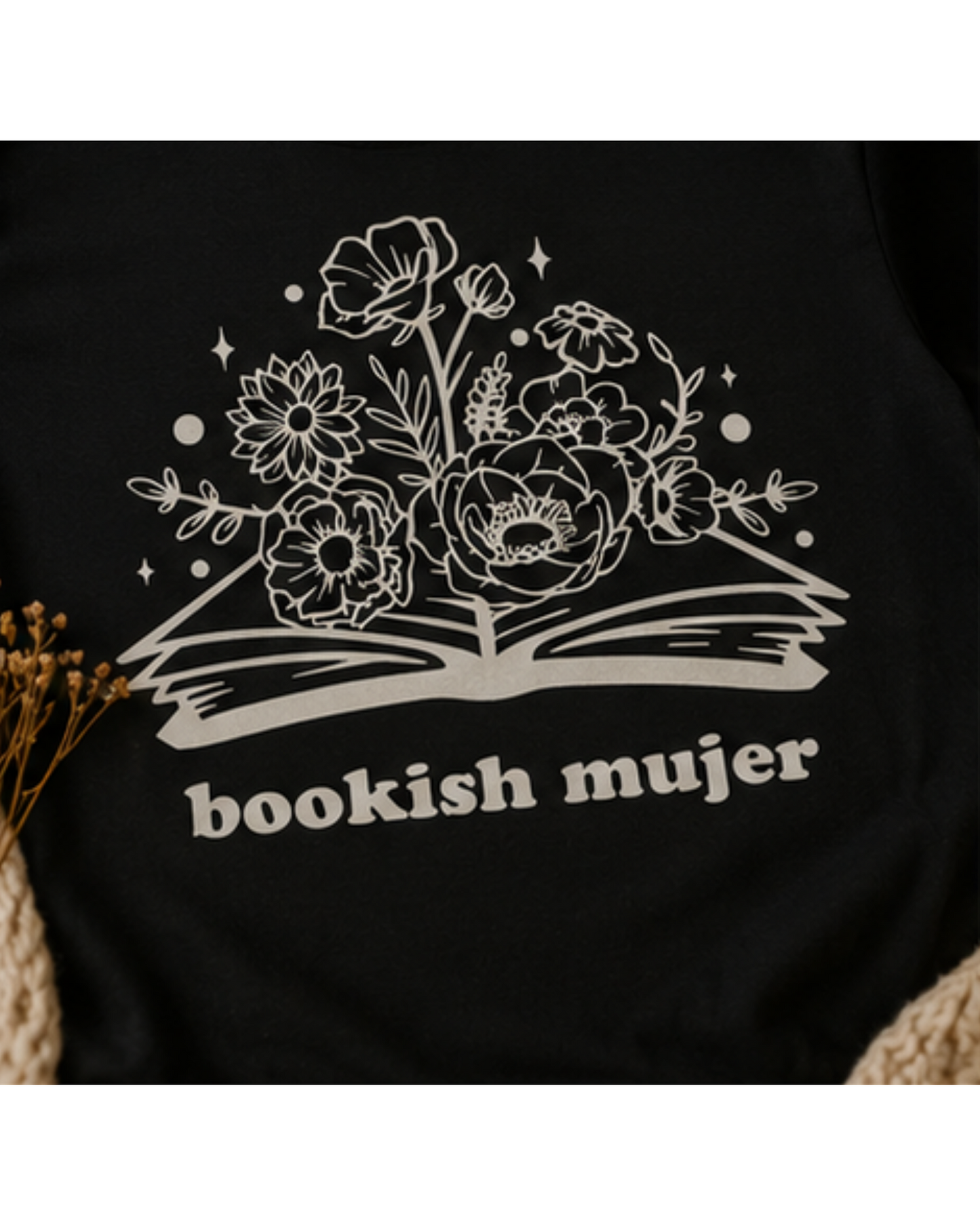 Bookish Mujer Tee