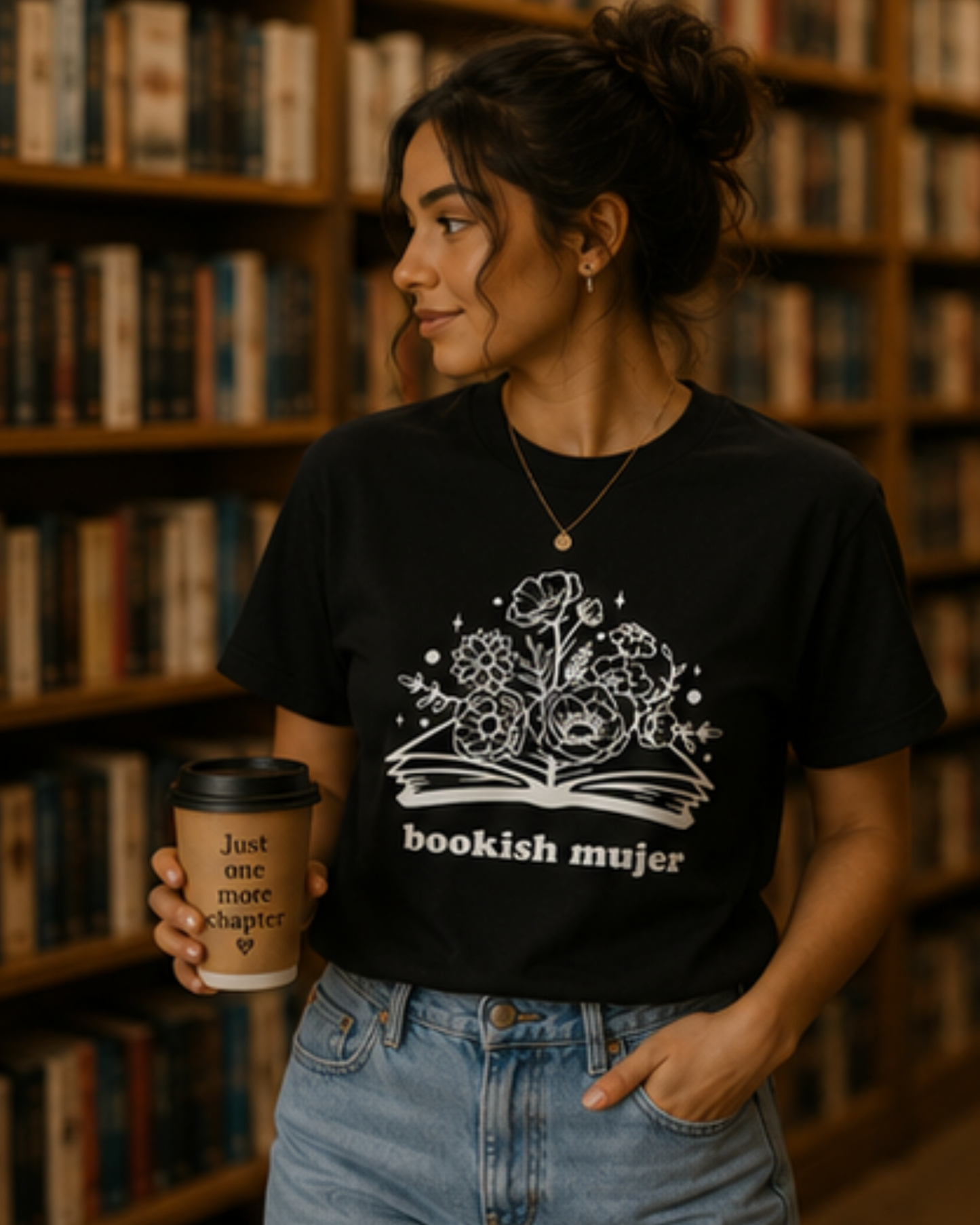 Bookish Mujer Tee